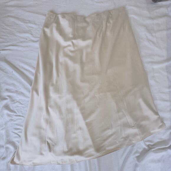 NWT Express High Rise Waisted Satin Maxi Slip Skirt Women Size XL Elastic Waist - Picture 6 of 12